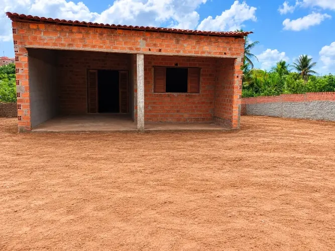CASA À VENDA - LOTEAMENTO BELA VISTA Pindorama - Coruripe/AL Excelente oportunidade para