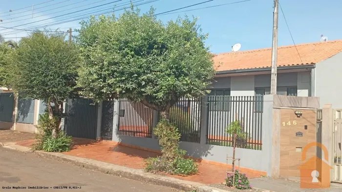 Casa para Venda em Engenheiro Beltrão, 4 dormitórios, 1 suíte, 1 banheiro, 3 vagas