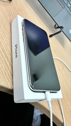 Vendo IPhone 11 Pro Max