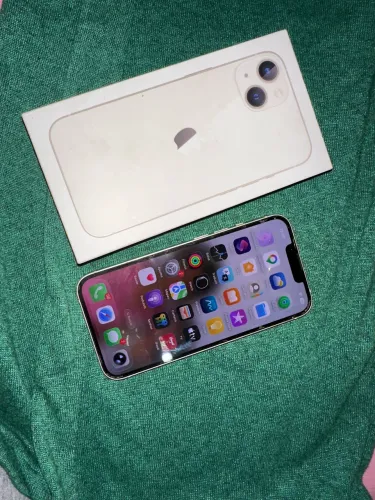 iPhone 13 Branco impecável