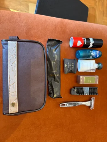 Kit BVLGARI Original Emirates Business Class Completo
