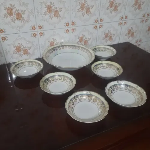 Conjunto para Sobremesa em Porcelana