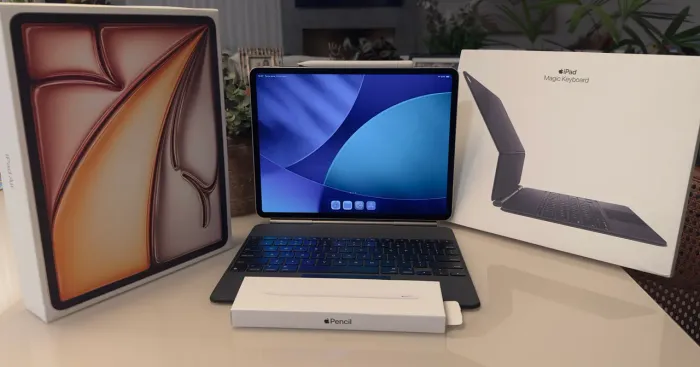 iPad Air 13 polegadas M3 + Magic Keyboard + Apple Pencil USB-C - COMPLETO - Estado de novo