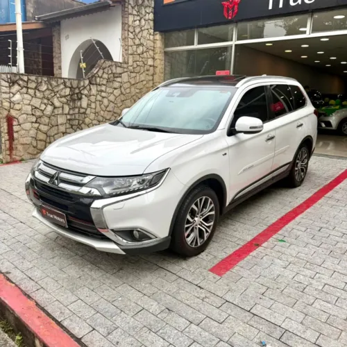 Mitsubishi Outlander HPE-S 3.0 V6 4X4 5P Aut. 2018