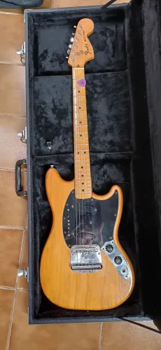 Guitarra Fender Mustang 1977 Rarissima