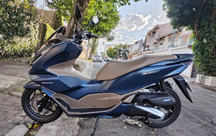 Honda PCX 160 DLX Nova sem Detalhes bx km Troca Financia Cartão 24x