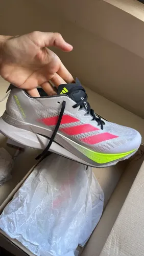 Tênis Boston Adizero 12