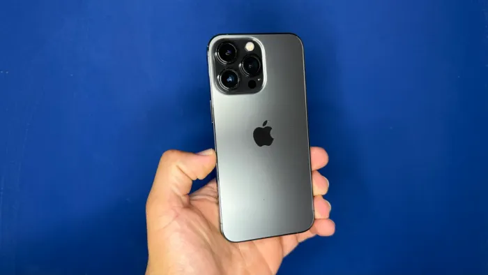 IPhone 13 Pro 256GB preto semi novo 