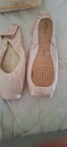 Sapatilha de ponta toshie 36