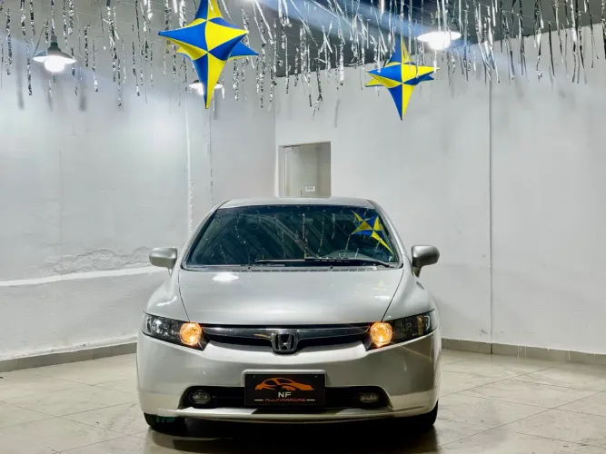 Honda Civic Sedan LXS 1.8/1.8 Flex 16V Mec. 4P 2008