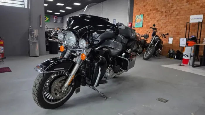 Harley-Davidson Electra Glide Ultra Limited 2013 ? Baixa KM ? Linda