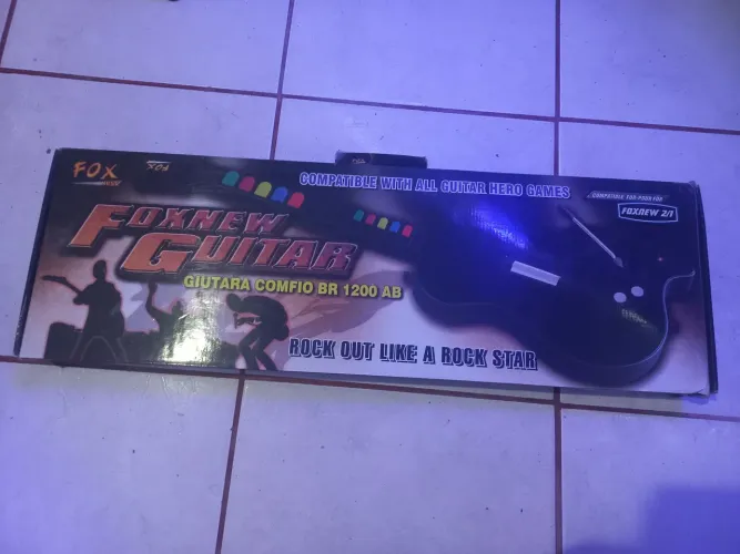 Guitarra Guitar Hero PS2 com fio