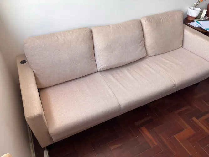 Sofá 3 pessoas