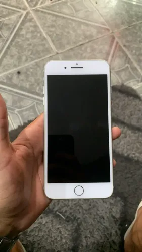 iPhone 8 Plus em perfeito estado 