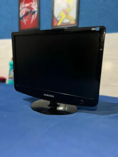 MONITOR SAMSUNG 732 né plus 17 polegadas 