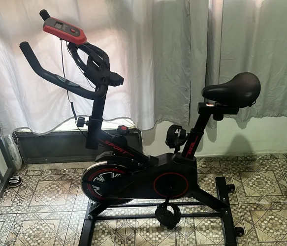 Bicicleta spinning (LEIA O ANÚNCIO)