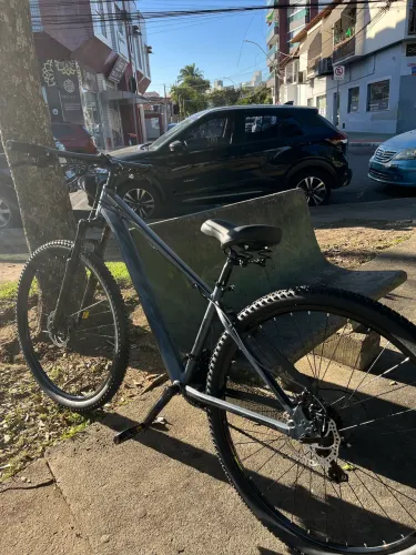 Bicicleta Aro 29 KRW Alumínio Shimano 21V Freio a Disco