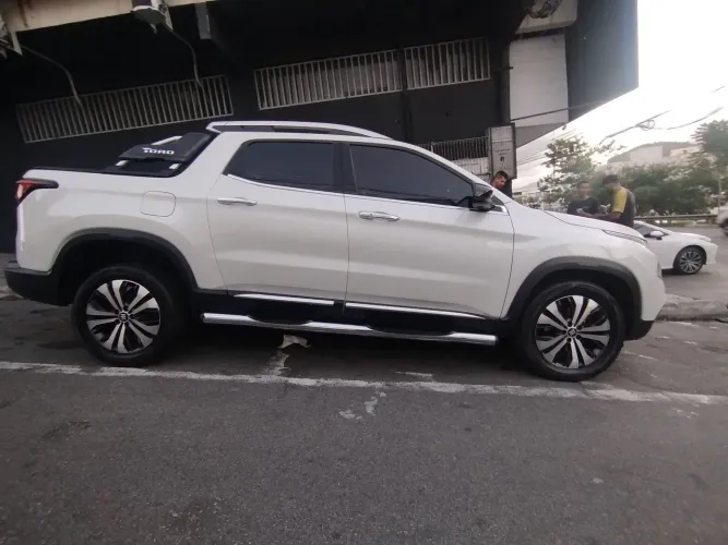 Fiat Toro Volcano 2.0 16V 4X4 TB Diesel Aut. 2025