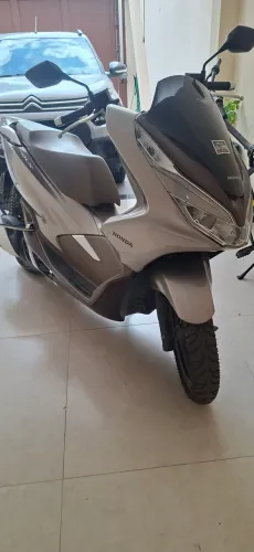 Honda PCX 2022 | Moto Muito Nova