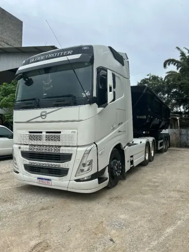 FH 460 6x2 basculante