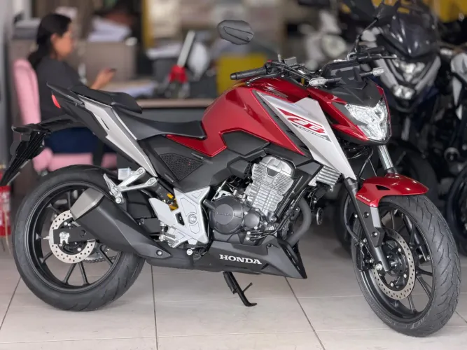 HONDA CB 300F TWISTER ABS