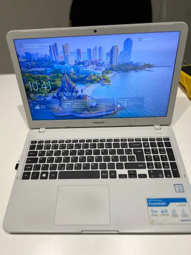 Notebook Samsung i3 7gen