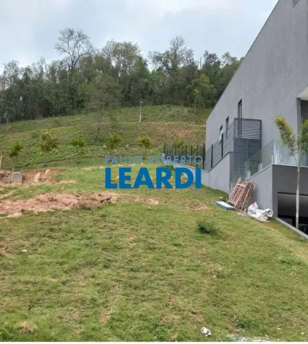 TERRENO EM CONDOMÍNIO - TAMBORÉ - SP