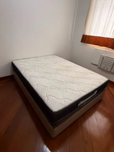 Cama Casal completa (caixa + colchão)