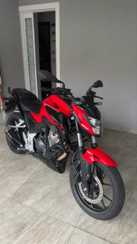 CB300F TWISTER