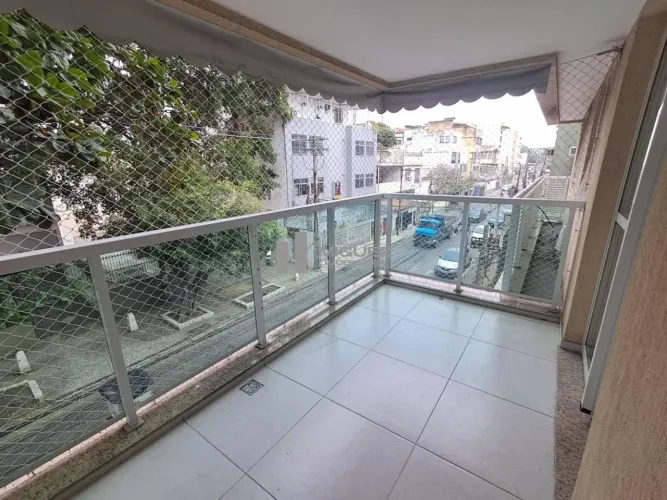 Alugo varanda, sala, 2 quartos sendo 1 suíte em prédio com infraestrutura próximo ao metrô