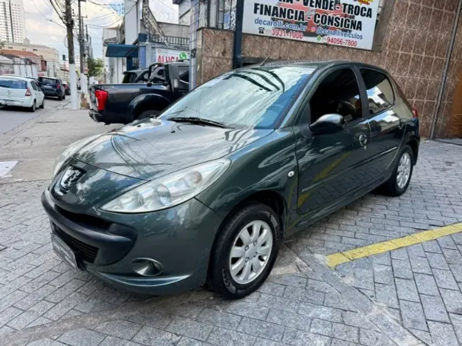 Peugeot 207 XR Sport 1.4 Flex 8V 5P 2010