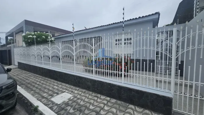 Rua Tereza Virgínia Andrade, 207