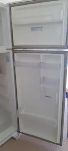 Vende Geladeira