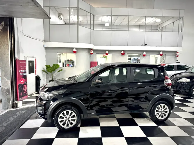 Fiat Mobi Like 1.0 Fire Flex 5P. 2021