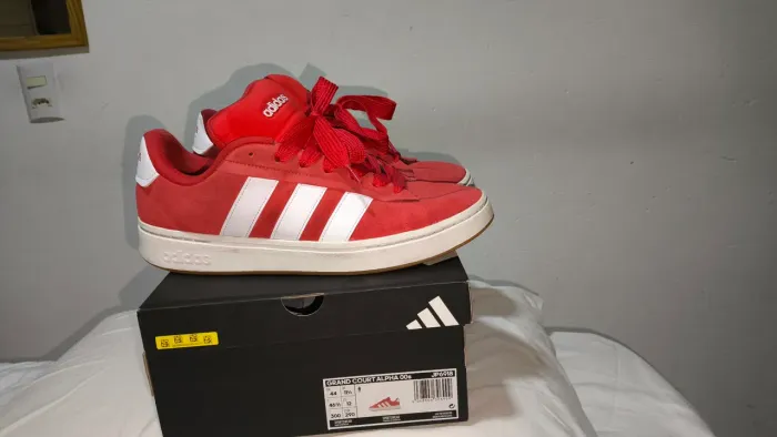 Tênis Adidas grand court alpha 00s vermelho 