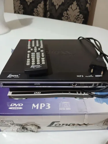 Dvd player 2 Philips,1 lenox,1hypson