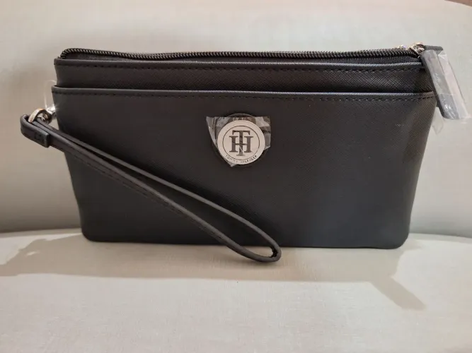 Carteira preta Tommy Hilfiger NOVA