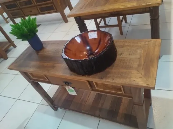 Cuba em madeira