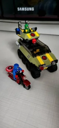 LEGO Marvel Super Heroes: Captain America contra Hydra (código 76017