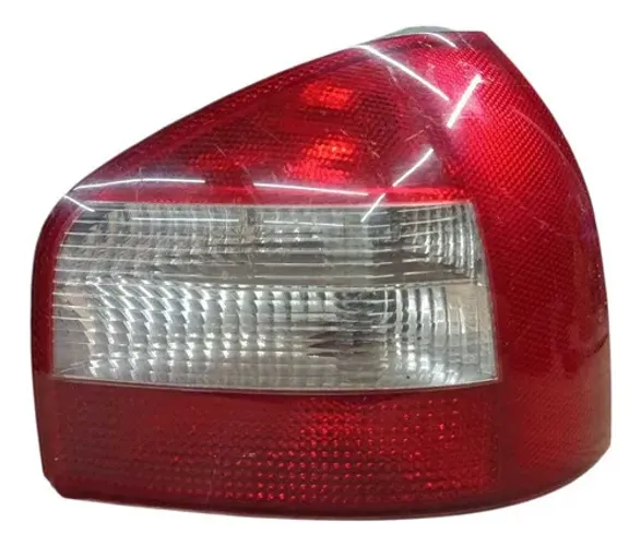 Lanterna Audi A3 2000 2001 2002 2003 2004 Traseira Direita Direito/passageiro Vermelho