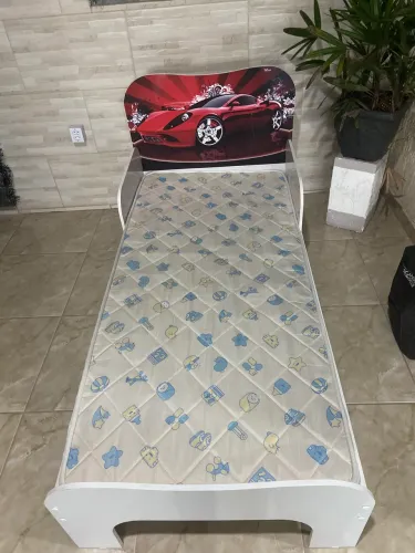Mini cama infantil com colchão