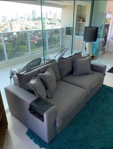 Sofá retrátil