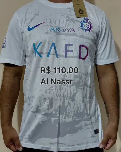 Camisa Al nasr Cristiano Ronaldo Tamanho G símbolo emborrachado 