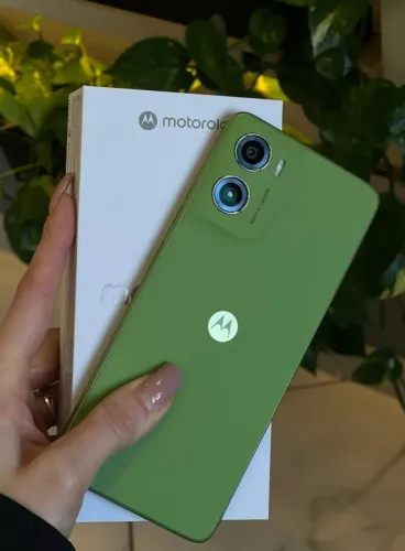Telefone Brabooo Moto G06 aparelho Nacional - Bege 256/4 Verde + Entrega Grátis