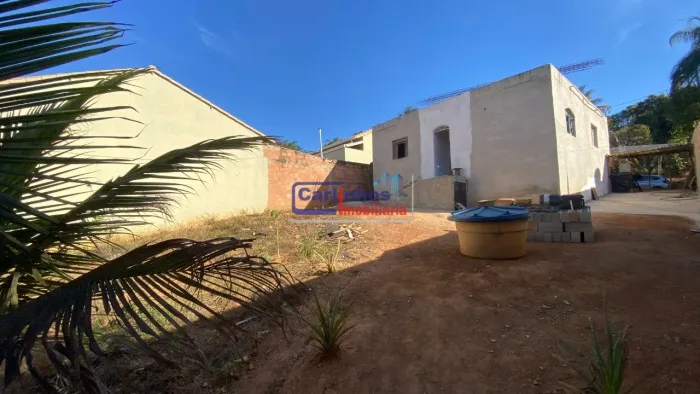 Casa em um lote de 360 m² para aluguel no Bairro Pedra Branca