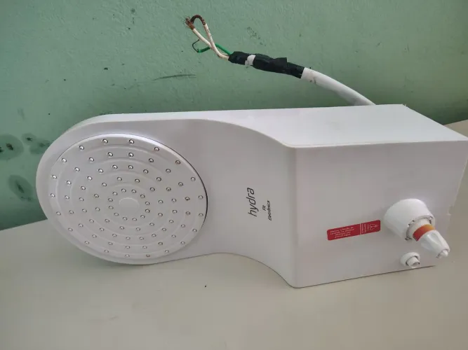 Chuveiro Hydra fit sem resistência 