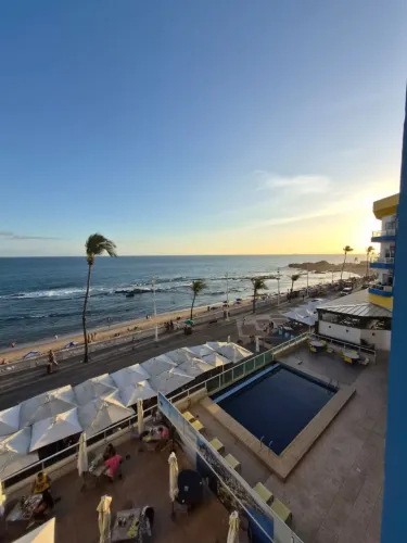 Pacote Carnaval - Circuito Barra Ondina - Bahia Flat, frente mar e circuito 