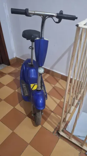 Patinete Elétrico E-scooter Azul
