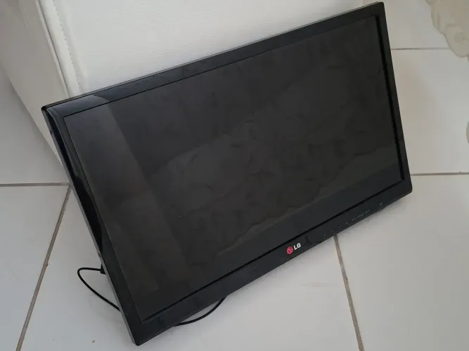 Televisão 24 Polegadas LG