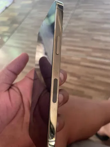 iPhone 13 Pro